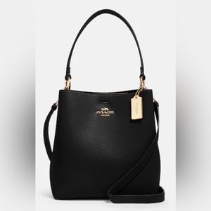 Coach Town Bucket Shoulder Bag Black Polished Pebbled Leather NWT’s